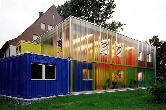 由 Han Slawik 设计的 Bed By Night,集装箱房屋,集装箱建筑,集装箱住宅,集装箱活动房,住人集装箱
