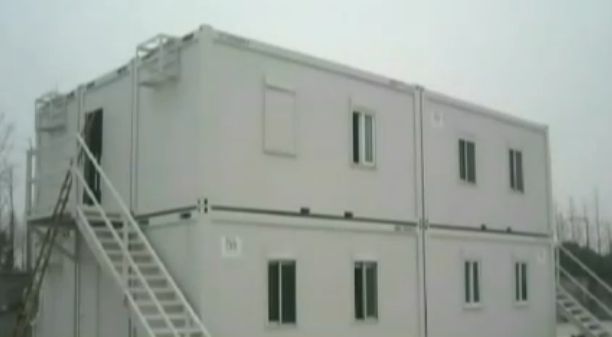 视频新闻: 绿色环保的集装箱房屋在国外受到欢迎